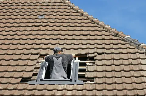 Pose de velux - Saint-Branchs